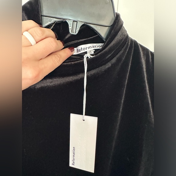 Reformation Velvet Dress - Picture 12 of 14